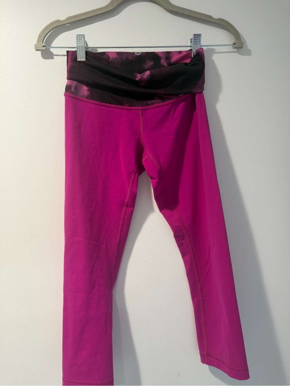 lululemon athletica Girls' Magenta Leggings with Black-Pink Foldover Waistband